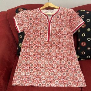 New cotton top for jeans and skirts